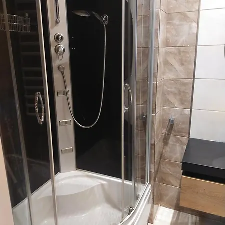 Lägenhet W Glogowie